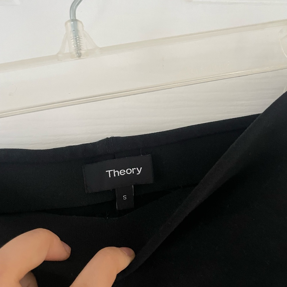Theory Size S mini skirt black stretch waist